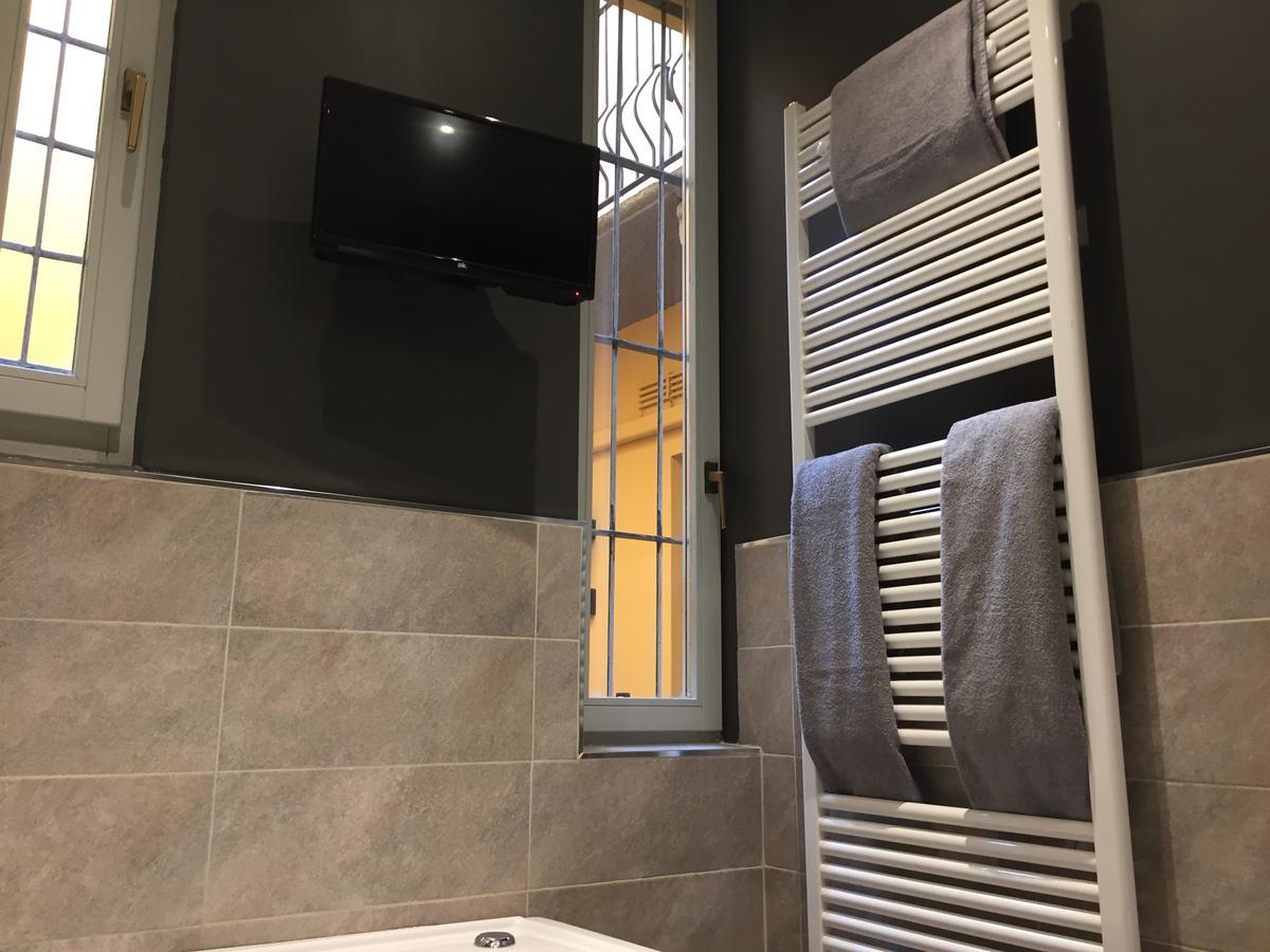 Suite 11 Near Duomo Milan Bagian luar foto